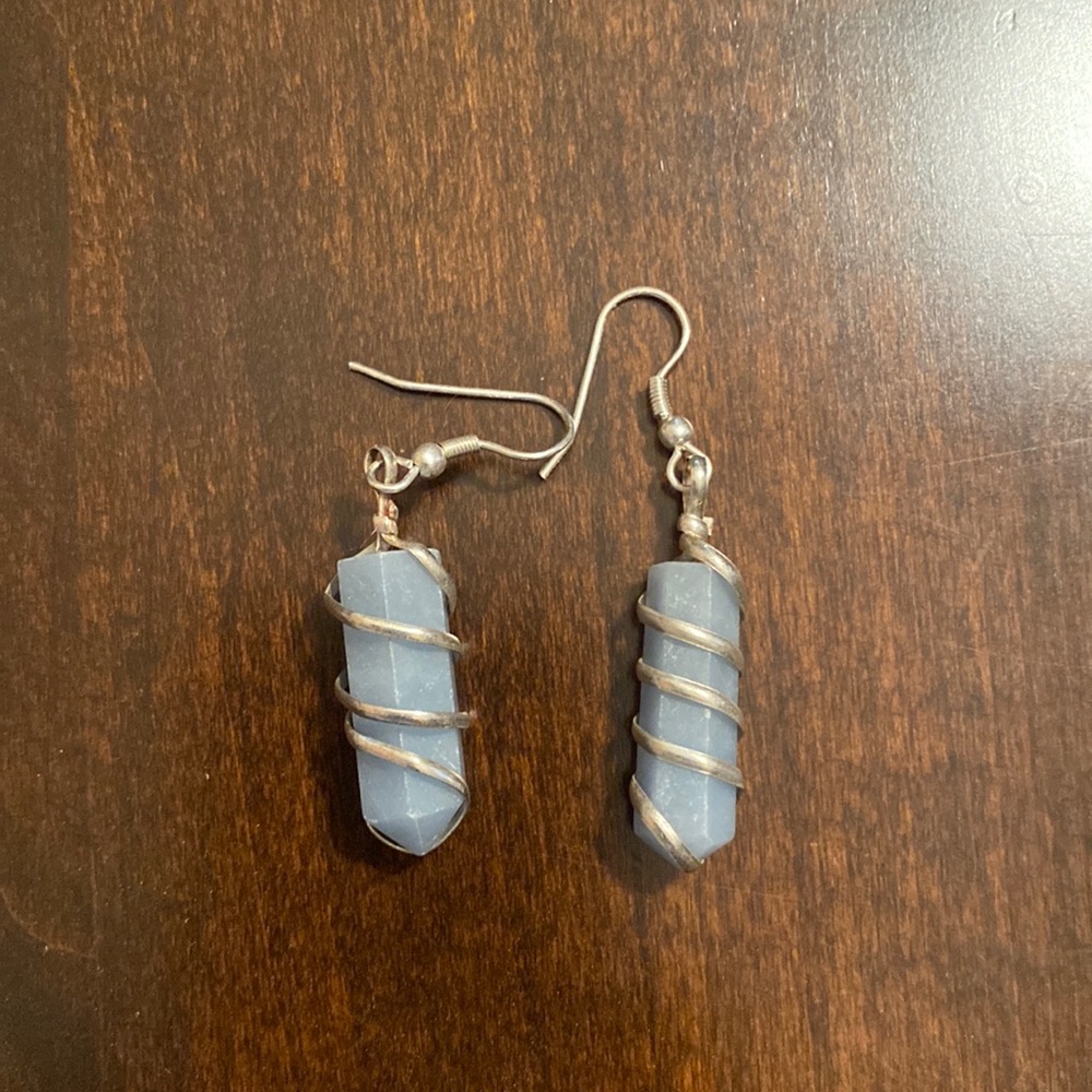 Gemstone fashion earrings